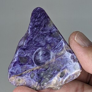 Charoite Sphere Holder Base Stand Rare High Energy Vibration Health Purple Swirls Pattern WHOG22M39