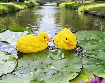 Floating Yellow Duck Figurine Set - Resin Pond Decor, Aquarium & Pool Floatable Duck, Cute Fairy Garden Accessory, Duck Lover Gift