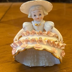 Geo Z Lefton KN1412 Vintage Bloomer Girl Figurine Pink Gold Ruffles