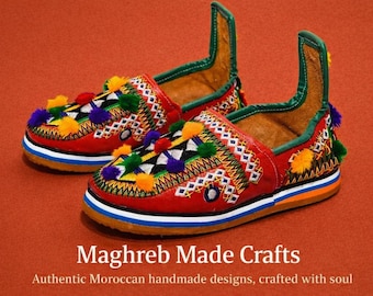 Idoukan Women’s Traditional Amazigh Moroccan Leather Shoes/Slippers/Babouches.