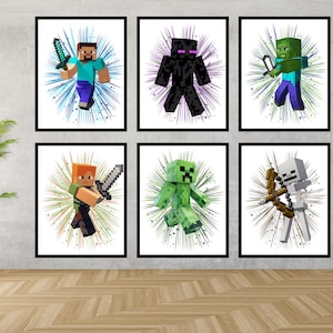 Könnte beinhalten: Sechs gerahmte Minecraft-Charakterdrucke. Jeder Druck zeigt einen anderen Charakter, darunter Steve, Enderman, Zombie, Alex, Creeper und Skelett, vor einem farbenfrohen Spritzerhintergrund. Die Drucke werden an einer Wand über einem Holzboden ausgestellt.