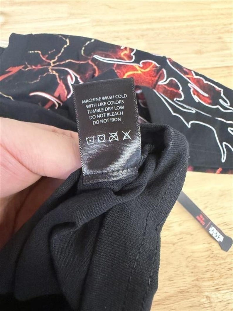 2023 Star Wars Civil Regime Darth Maul Tee Medium Streetwear afbeelding 6