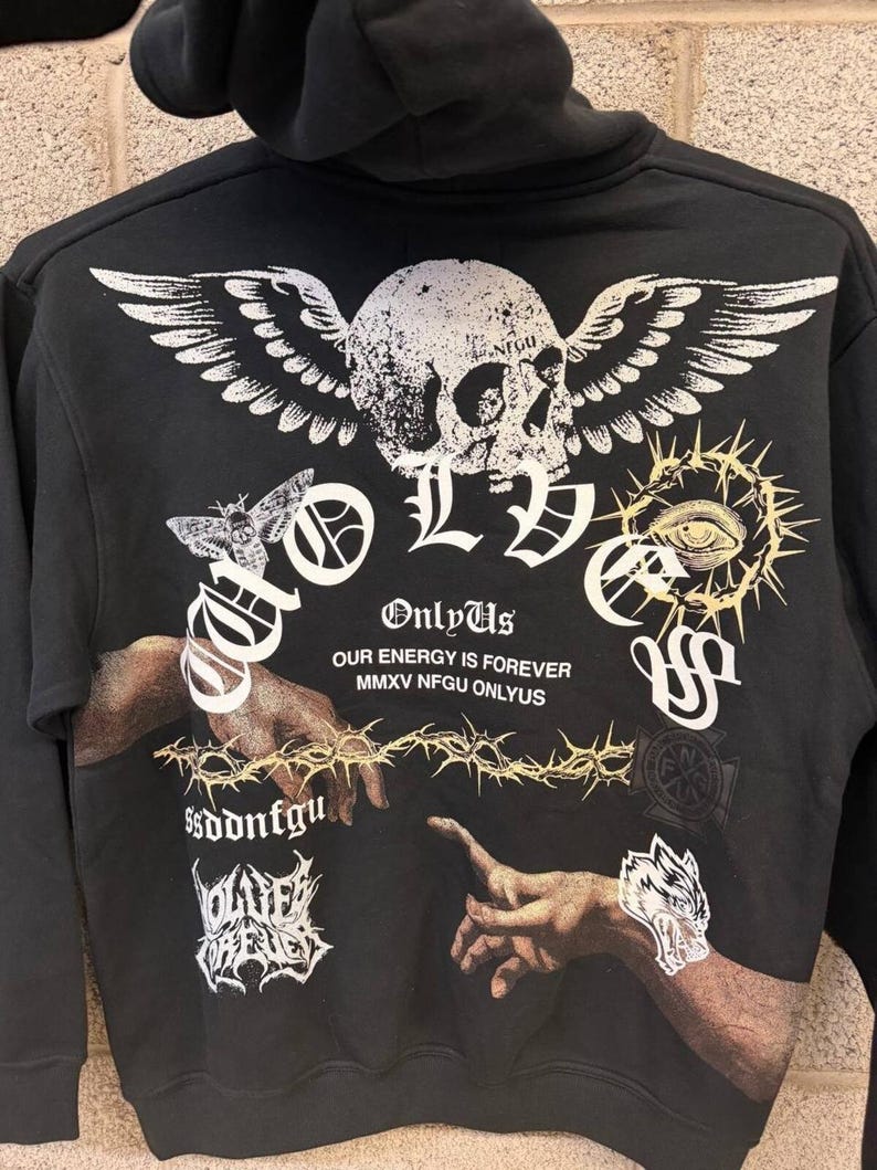 Darc Sport OnlyUs Hoodie XL 1308/2000 Wolves Limited Release image 3