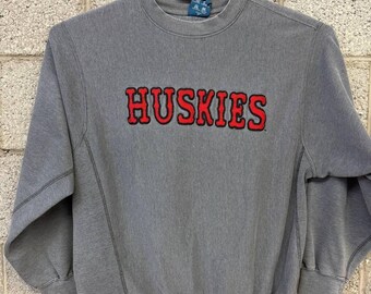Vintage Sport Huskies Crewneck Sweatshirt Embroidered Large