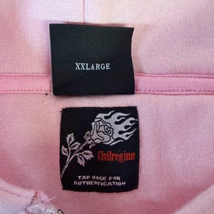 Sudadera con capucha rosa de cremallera completa con estampado urbano estilo Régimen Civil XXL imagen 5