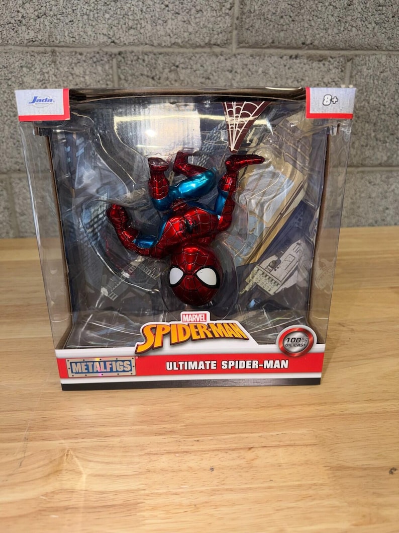Jada Ultimate Spider-Man Die Cast Figure Marvel Collectible image 1