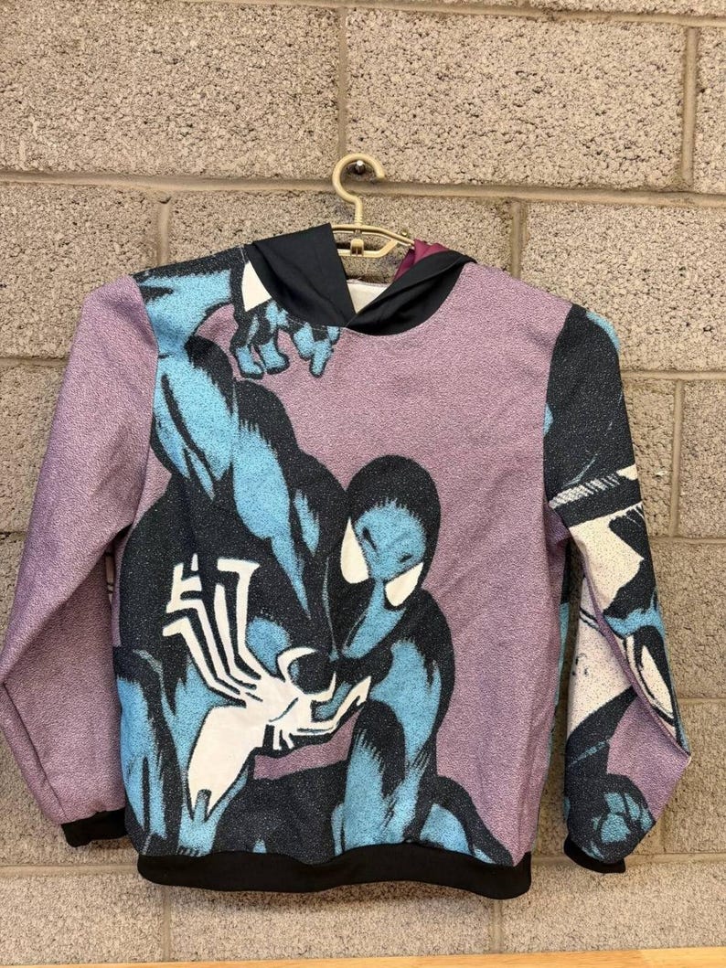 Handmade Spider-Man Symbiote Tapestry Hoodie XL Marvel Style image 1