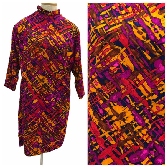 Vintage VTG 1970s 70s Barkcloth Batwing Multicolor