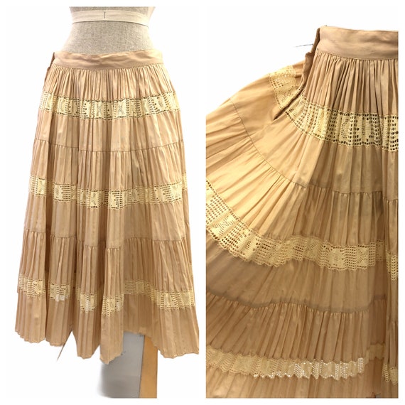 Vintage VTG 1940s 40s Tan Beige Pintucked Lace Pat