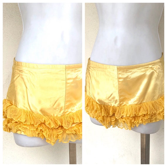 Vintage VTG 1940s 40s Yellow Burlesque Ruffled Blo