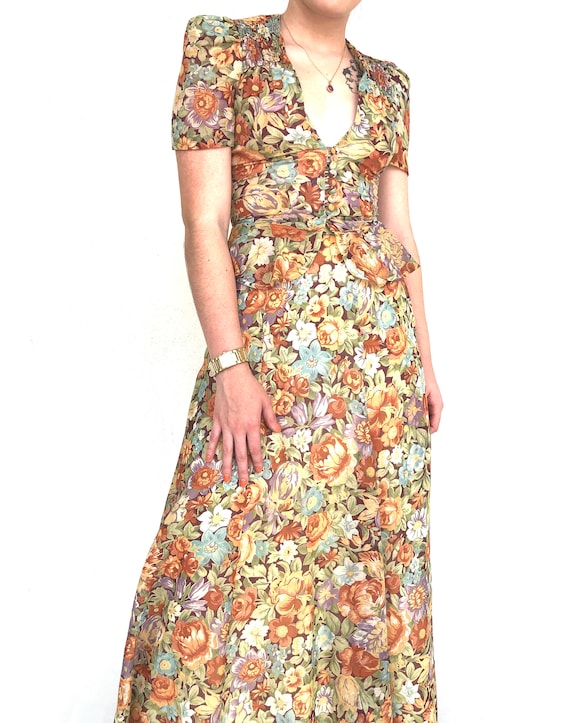 Vintage 70s floral two piece top and skirt set