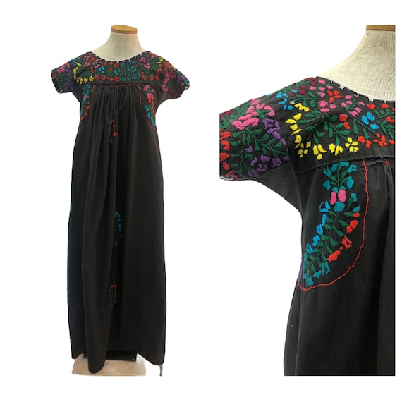 Vintage VTG 1970s 70s Black Mexican Embroidered F… - image 1