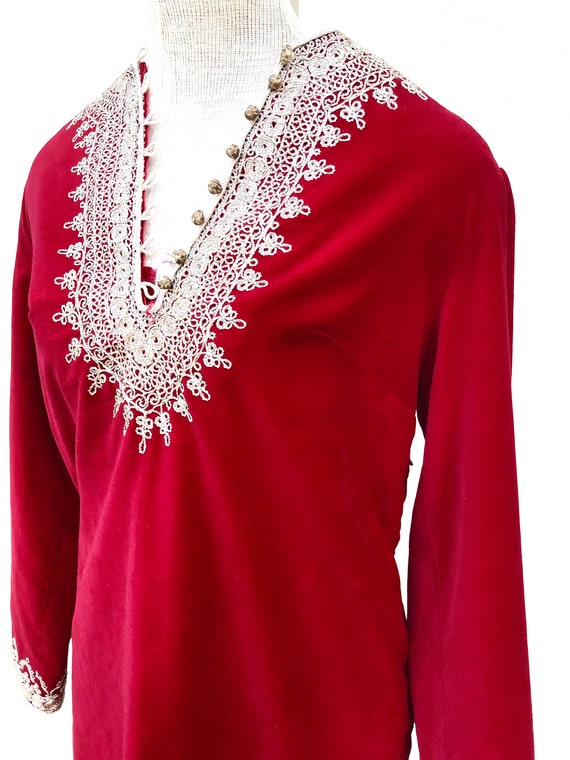 Vintage VTG 1960s 60s Red Velvet Embroidered Long… - image 5