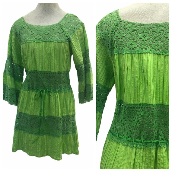 Vintage VTG 1970s 70s Lime Green Pintucked Pintuck