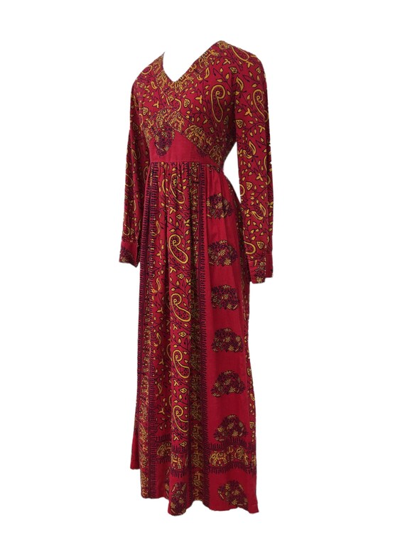 Vtg Vintage 1970s 70s Red Indian Paisley and Elep… - image 3