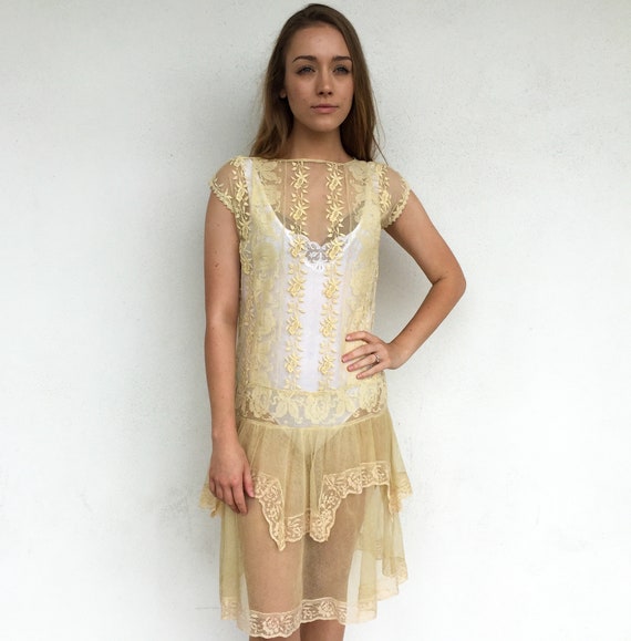 Beautiful 1920's Sheer Cream Lace Day Dress