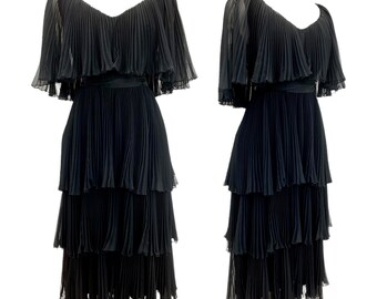 Vtg Vintage 1970s 70s Designer Richilene Pleated Tiered Black Cocktail Dress