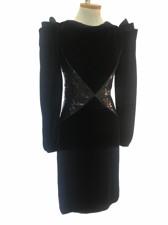 Sequin dress shop akira