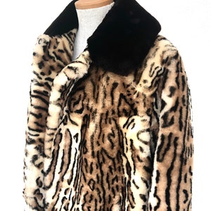 Vintage VTG 1960s 1970s Leopard Mouton Printed Fur Coat Jacket image 4