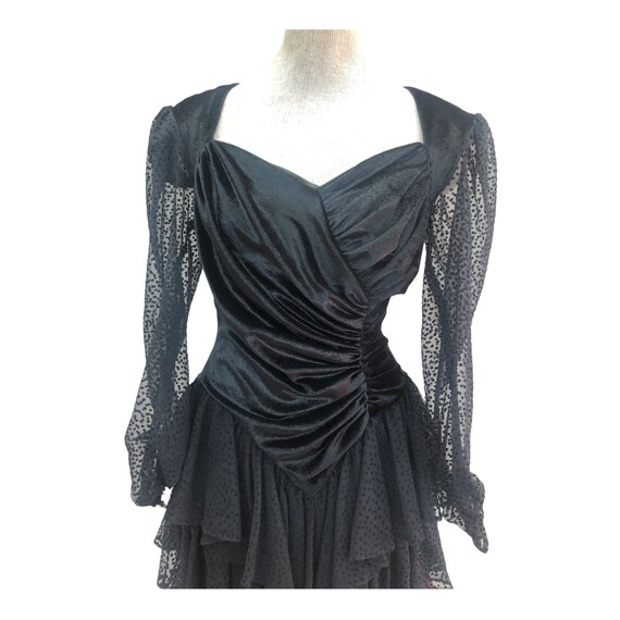 Vintage VTG 1980s 80s Black Velvet Tiered Flocked… - image 6