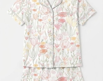 Boho Floral Satin Pajama Set, Comfort Breathable Summer Loungewear, Super Soft Botanical Sleepwear, Trendy Coquette Wildflower Pjs for Women