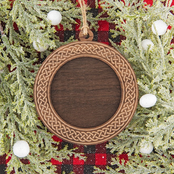 Celtic Knot Photo Frame Wooden Christmas Ornament - Engraved Wood Ornament, Celtic Christmas Ornament, Medieval Christmas Ornaments, Custom