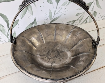Antique Silverplate Bride’s Basket Wm Rogers 2138 Vintage Wedding Basket Ornate Handle Footed Bowl