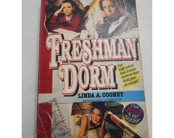 Freshman Dorm Linda A Cooney 1990 Vintage YA Paperback First Printing 0061060003