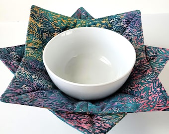 Microwavable Bowl Cozy, Quilted Cotton Hot Pad, Reversible Soup Bowl Holder