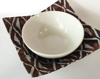 Reversible Bowl Cozy, Contoured Cotton Potholder, Microwavable