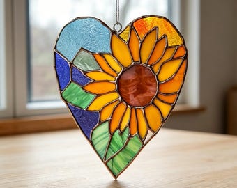 Stained Glass Sunflower Heart Suncatcher, Multicolor Rainbow Window Hanging with Yellow Sunflower, Handmade Boho Floral Deco for Cottagecore