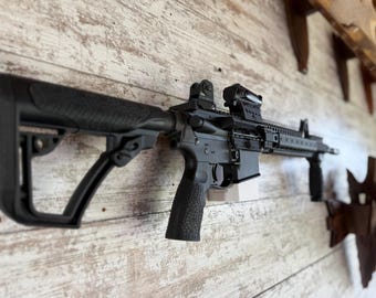 AR-15 Wall Mount | Hidden Screws Design | Vertical & Horizontal Display | Ambidextrous Rifle Mount