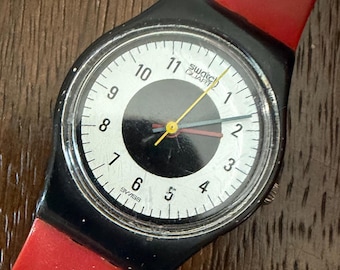 1984 Swatch Chrono Tech Lady Uhr: Schwarz Rotes Bullseye Zifferblatt, Schweizer Quarz Armbanduhr