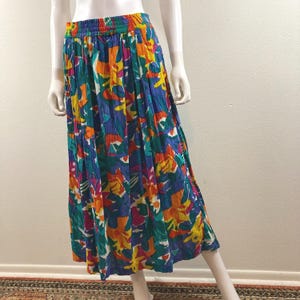 Vintage 1990’s Colorful Floral Women&#39;s Skirt
