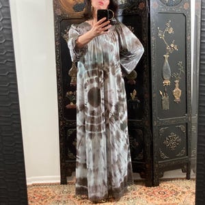 Vintage House Dress, Tie Dye Loungwear Dress, Nightgown, Vintage Shadowline Lingerie, Size Medium