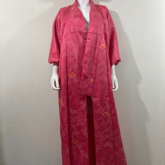 Vintage Kimono Robe- Hot Pink Floral Woven Silk J… - image 1