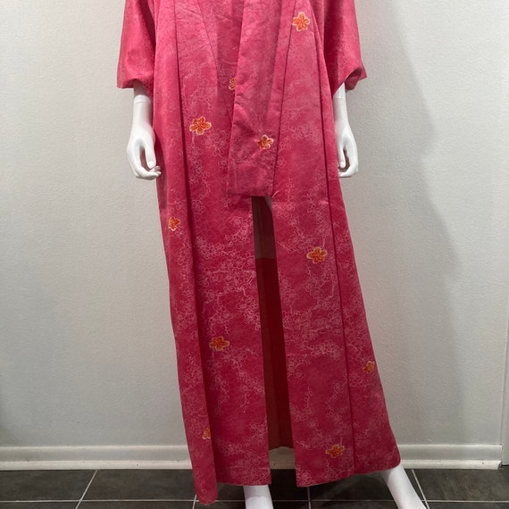 Vintage Kimono Robe- Hot Pink Floral Woven Silk J… - image 5