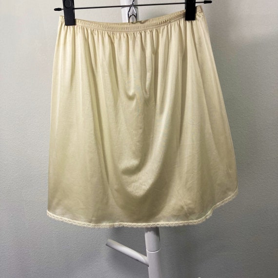 Retro Lace Trim Mini Slip Skirt, Vintage Vanity F… - image 1