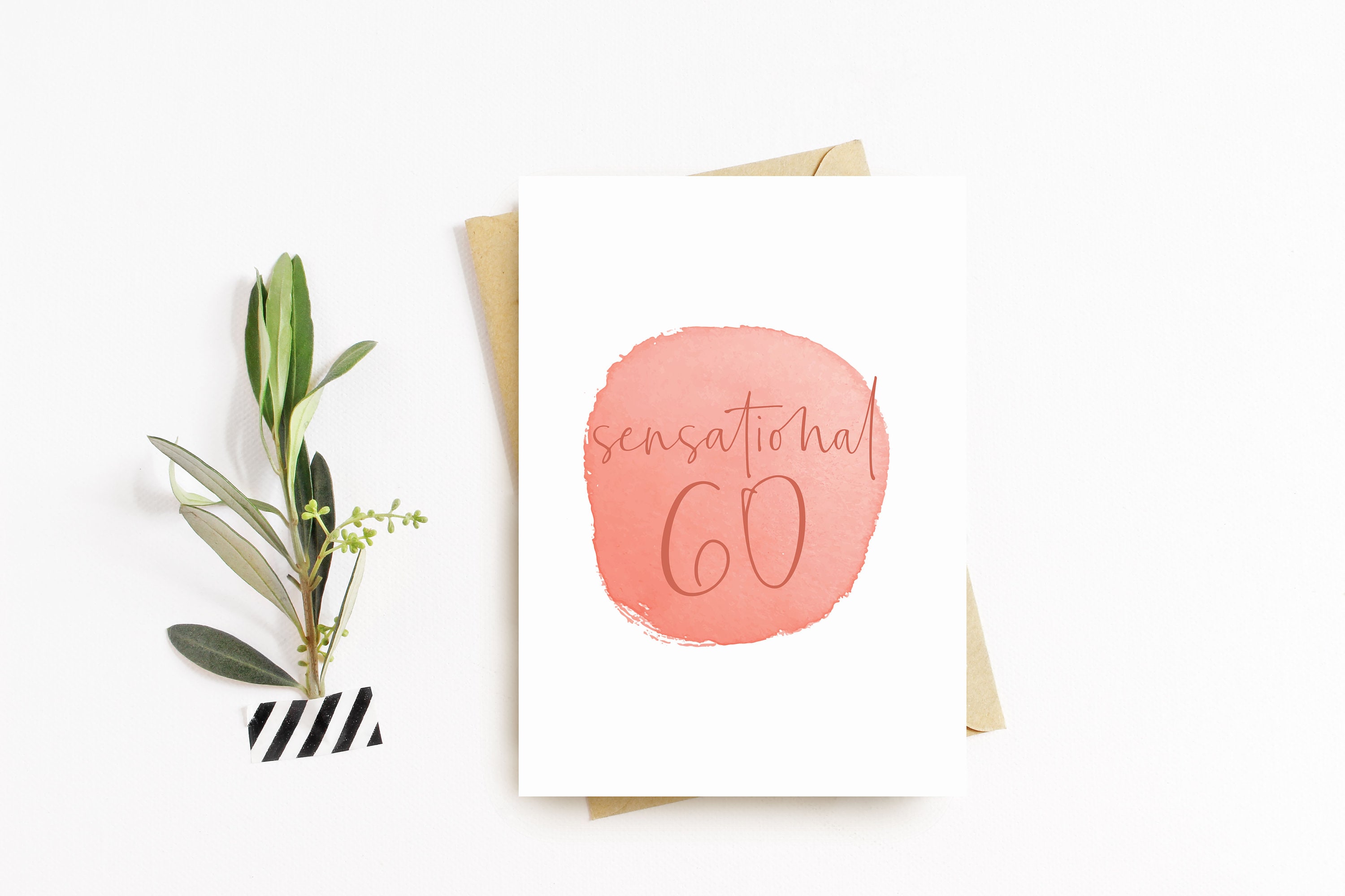 Old English Co. Tarjeta De 60 Cumpleaños De Flamenco Rosa, Tarjetas De 60 Cumpleaños Para Mujeres, Mamá, Hermana, Abuela, Interior En Blanco Y Sobre Incluidos