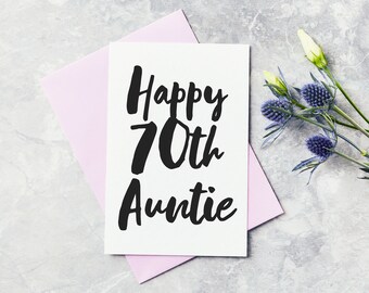 Hunts England Biglietto di auguri per il 70° compleanno della zia – 70 & Fabulous – Happy Birthday Auntie – Collezione Still Totally Fabulous – Standard – 148 x 148 mm