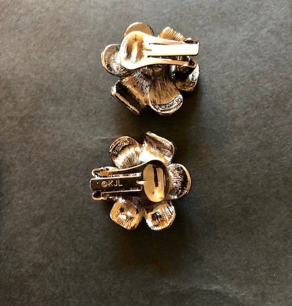 RARE KJL Kenneth Jay Lane Rhinestone Flower Bloss… - image 3