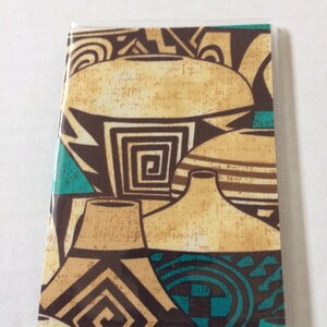 Pueblo Pottery Southwest Fabric Passport Cover Vinyl Cover Travel Accessory Painted Desert designerska tkanina z motywami rdzennych Amerykanów