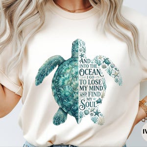 Camiseta Boho con estampado de tortuga marina, Y me adentro en el océano, Para perder la cabeza y encontrar mi alma, Camiseta de tortuga estilo vintage de los 90, Camiseta de tortuga colorida