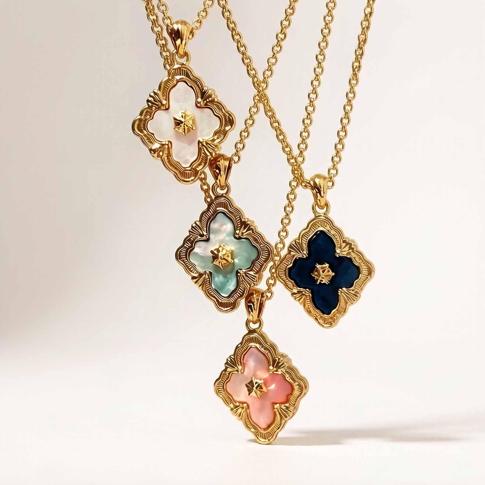 Vca necklace - Etsy 日本