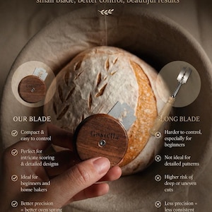 Peut inclure: Un graphique comparatif pr&eacute;sentant une lame &agrave; pain ronde en bois avec une petite lame marqu&eacute;e Gustella et une lame en m&eacute;tal &agrave; long manche. Le texte indique OUR BLADE vs LONG BLADE, soulignant des caract&eacute;ristiques de contr&ocirc;le et pr&eacute;cision.