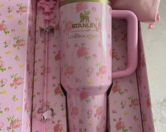 Stanley LoveShackFancy Quencher H2.0 40oz Ibiza Sunset Pink Floral Glitter NEW