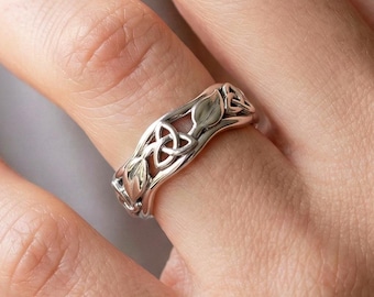 Celtic Wedding Band 14k White Gold Ring Trinity Knot Nature Inspired Anniversary Ring Leaf and Vine Botanical Design