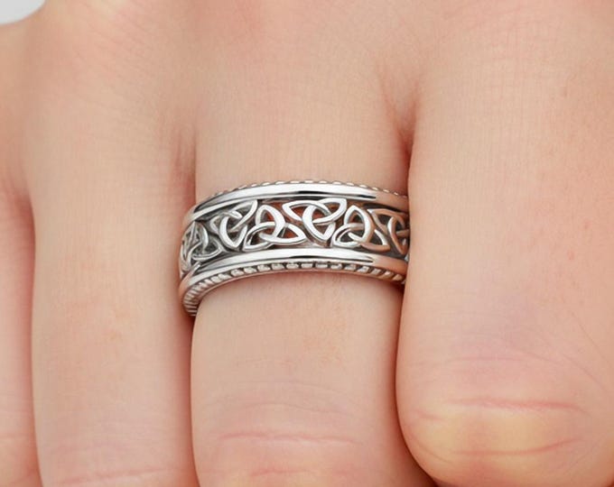 Celtic Wedding Band Solid 14k White Gold Irish Ring Trinity Knot Wedding Band Gold Triquetra Ring