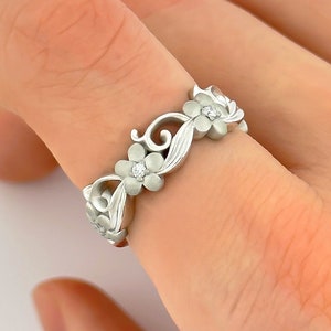 Diamond Flower Ring 14k White Gold Ring Diamond Wedding Band Flower Band Unique Wedding Band Women