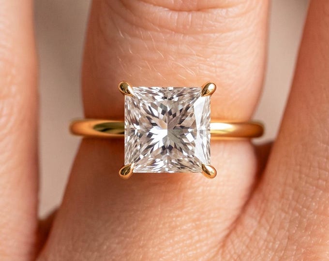 3 Carat Princess Cut Lab Grown Diamond E VS1 Engagement Ring 2MM Band Solitaire Ring CVD Diamond Ring IGI Certified